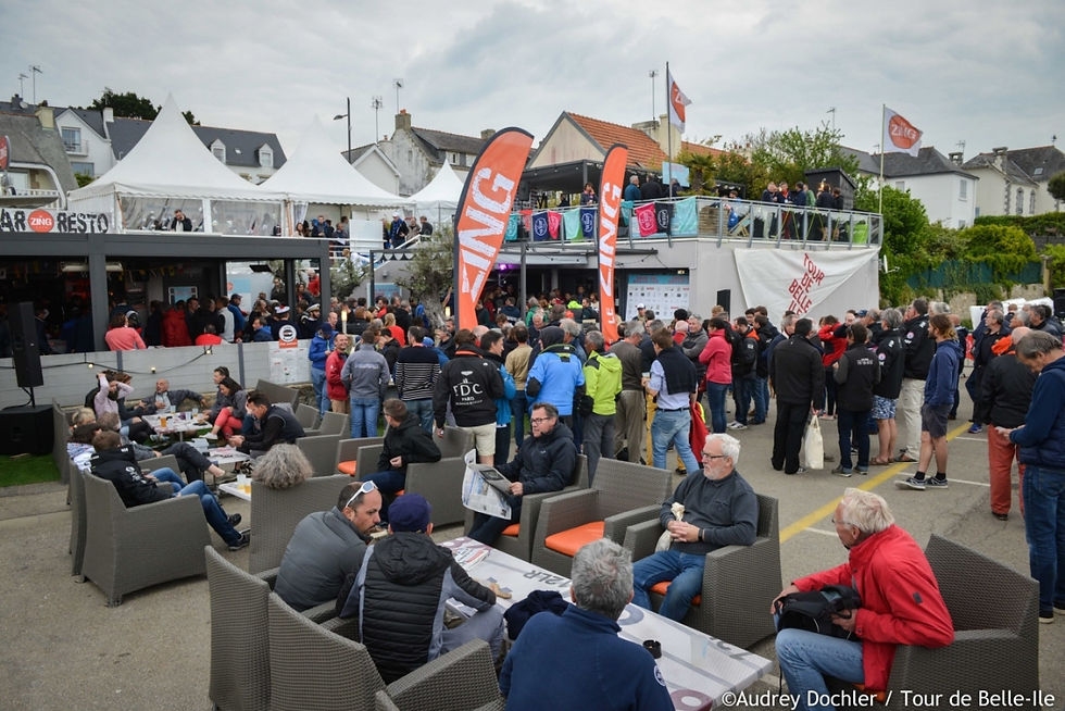 accueil sur les stands de course